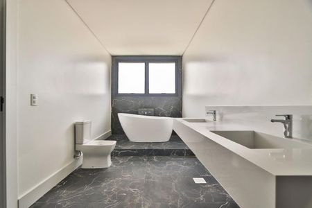 Casa de Condomínio à venda com 4 quartos, 357m² em Alphaville, Barueri
