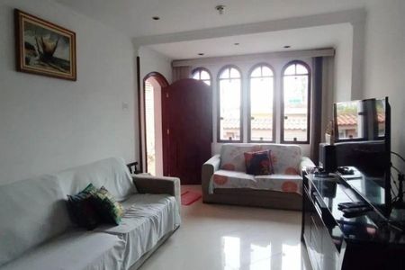 Casa à venda com 3 quartos, 136m² em Horto Florestal, São Paulo