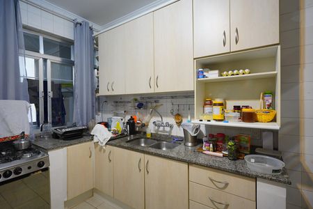 Cozinha de apartamento à venda com 4 quartos, 189m² em  Independência, Porto Alegre