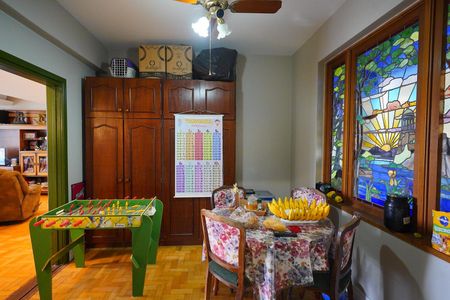 Sala de apartamento à venda com 4 quartos, 189m² em  Independência, Porto Alegre