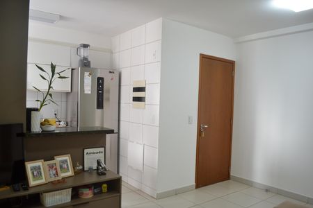 sala de apartamento para alugar com 2 quartos, 58m² em Jardim Atlântico, Goiânia
