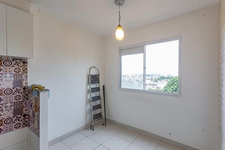 Cozinha de apartamento para alugar com 2 quartos, 33m² em Sacoma, São Paulo