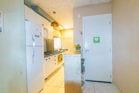 Sala/Cozinha de apartamento à venda com 2 quartos, 42m² em Rio Branco, Canoas