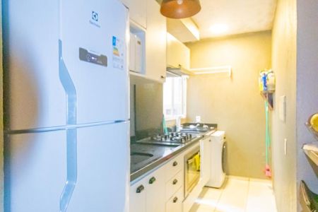 Cozinha e Área de Serviço de apartamento à venda com 2 quartos, 42m² em Rio Branco, Canoas