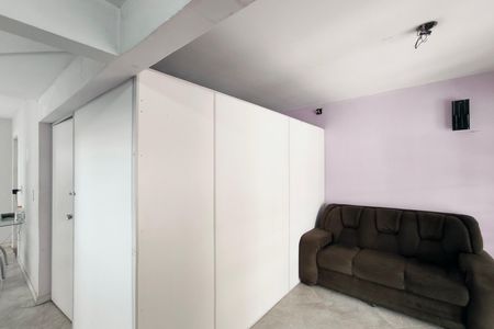 Sala de casa à venda com 8 quartos, 240m² em Vianelo/bonfiglioli, Jundiaí