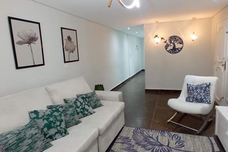 Casa à venda com 3 quartos, 206m² em Vila Scarpelli, Santo André