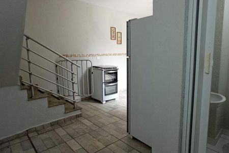 Casa à venda com 3 quartos, 206m² em Vila Scarpelli, Santo André