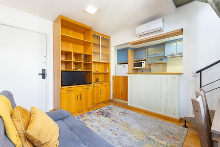 Sala de apartamento para alugar com 1 quarto, 40m² em Vila Olímpia, São Paulo