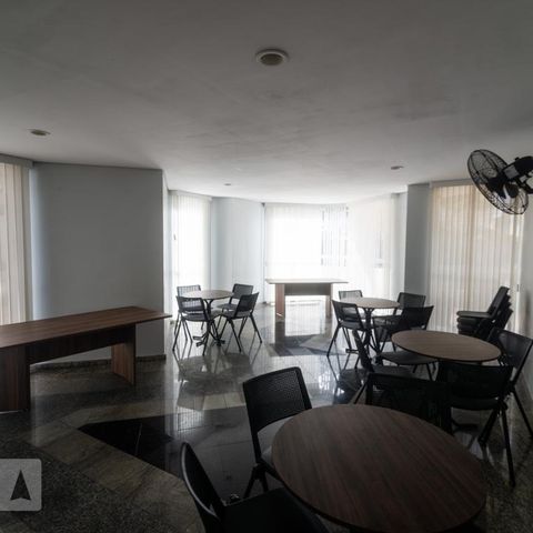 Apartamento à venda com 70m², 2 quartos e 1 vagaÁrea Comum - Salão de Festas