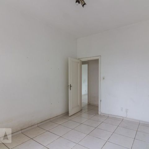 Apartamento à venda com 105m², 2 quartos e sem vagaQuarto 1
