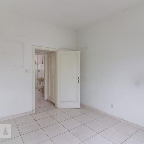 Apartamento à venda com 105m², 2 quartos e sem vagaQuarto 2