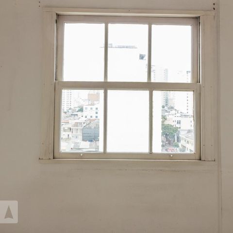 Apartamento à venda com 105m², 2 quartos e sem vagaSala