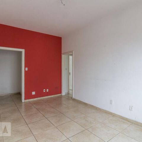 Apartamento à venda com 105m², 2 quartos e sem vagaSala