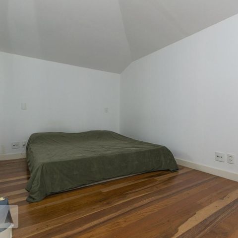 Casa à venda com 100m², 1 quarto e sem vagaQuarto