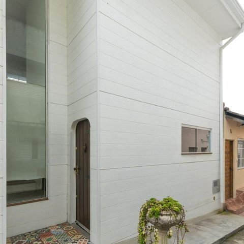 Casa à venda com 100m², 1 quarto e sem vagaFachada