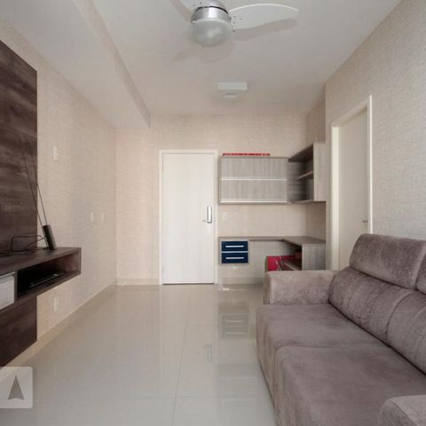 Apartamento à venda com 42m², 1 quarto e 1 vagaSala