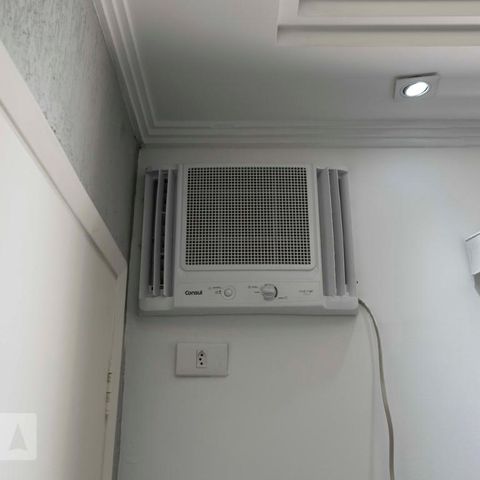 Casa à venda com 307m², 4 quartos e 3 vagas2o. Andar - Quarto 3 - Suíte (Ar condicionado)