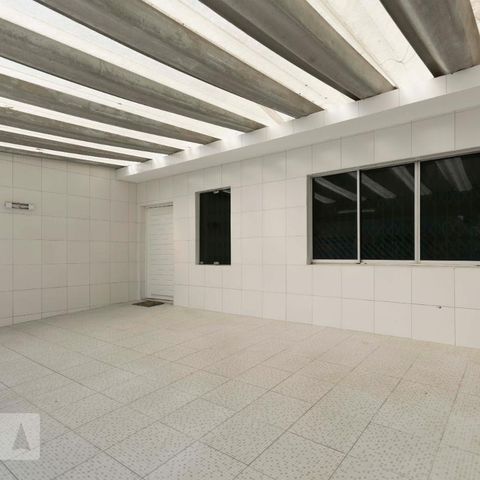 Casa à venda com 307m², 4 quartos e 3 vagasGaragem