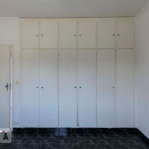 Casa à venda com 307m², 4 quartos e 3 vagas2o. Andar - Quarto 2 (Armários)