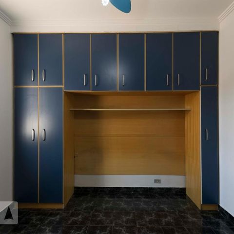 Casa à venda com 307m², 4 quartos e 3 vagas2o. Andar - Quarto 1 (Armários)