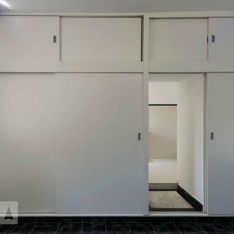 Casa à venda com 307m², 4 quartos e 3 vagas2o. Andar - Quarto 3 - Suíte (Armários)
