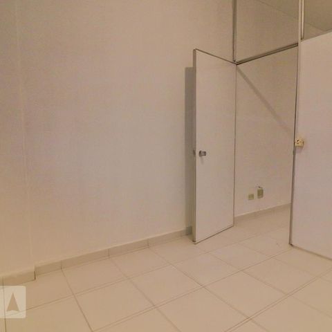 Studio à venda com 33m², 1 quarto e sem vaga Studio à venda com 33m², 1 quarto e sem vagaQuarto