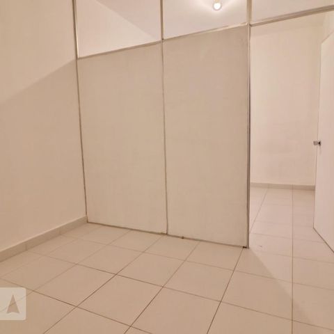 Studio à venda com 33m², 1 quarto e sem vaga Studio à venda com 33m², 1 quarto e sem vagaSala