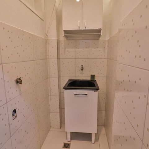 Studio à venda com 33m², 1 quarto e sem vaga Studio à venda com 33m², 1 quarto e sem vagaBanheiro