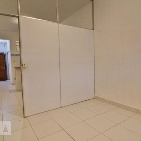 Studio à venda com 33m², 1 quarto e sem vaga Studio à venda com 33m², 1 quarto e sem vagaQuarto