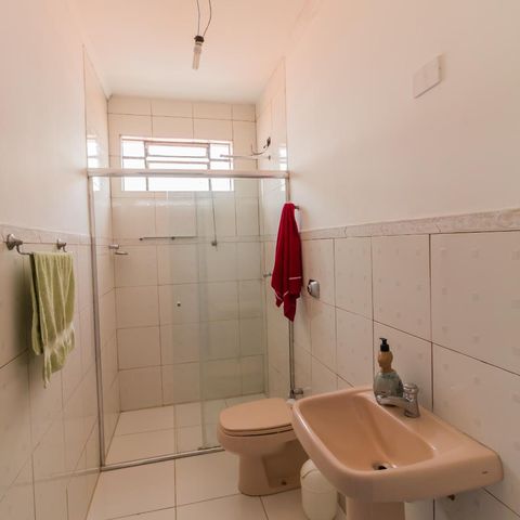 Casa à venda com 150m², 3 quartos e 3 vagasBanheiro social