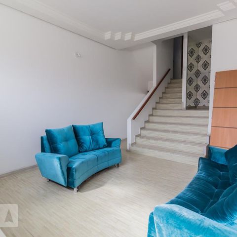 Casa à venda com 150m², 3 quartos e 3 vagasSala