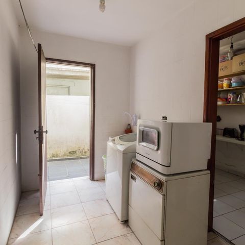Casa à venda com 150m², 3 quartos e 3 vagasÁrea de serviço