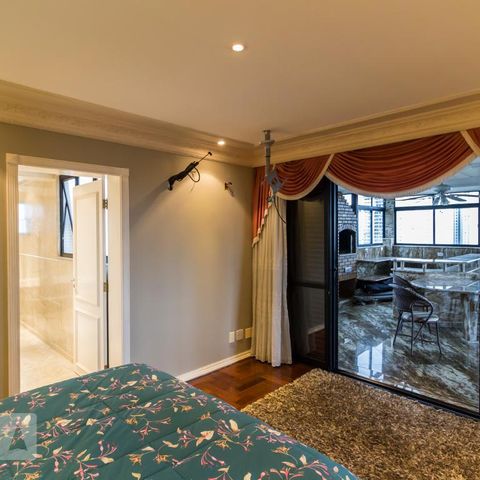Apartamento à venda com 340m², 4 quartos e 4 vagasSuíte 4