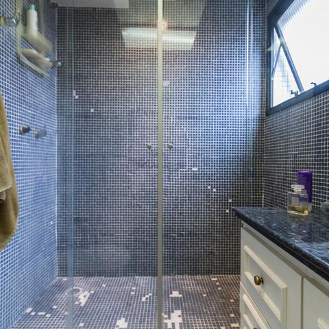 Apartamento à venda com 340m², 4 quartos e 4 vagasBanheiro suíte 1