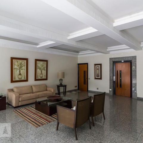 Apartamento à venda com 340m², 4 quartos e 4 vagasHall social
