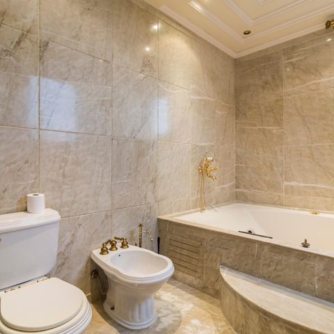 Apartamento à venda com 340m², 4 quartos e 4 vagasBanheiro suíte 4