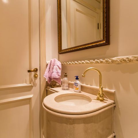Apartamento à venda com 340m², 4 quartos e 4 vagasLavabo 1