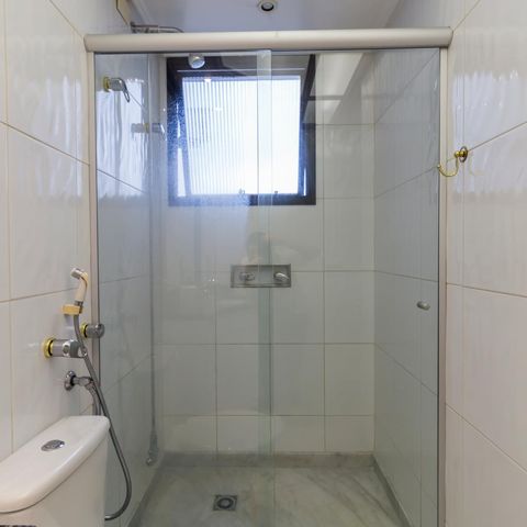 Apartamento à venda com 340m², 4 quartos e 4 vagasBanheiro suíte 3
