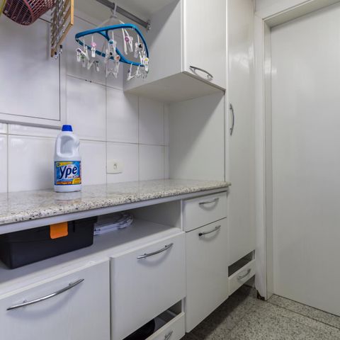 Apartamento à venda com 340m², 4 quartos e 4 vagasÁrea de serviço
