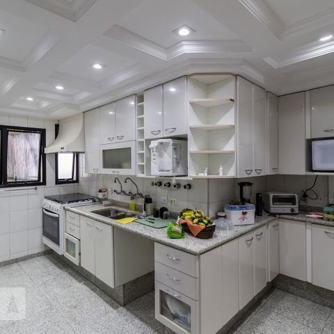 Apartamento à venda com 340m², 4 quartos e 4 vagasCozinha