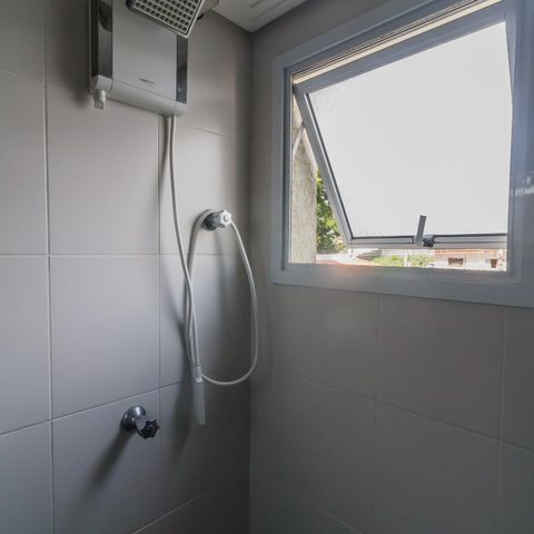 Apartamento à venda com 48m², 2 quartos e 1 vagaChuveiro
