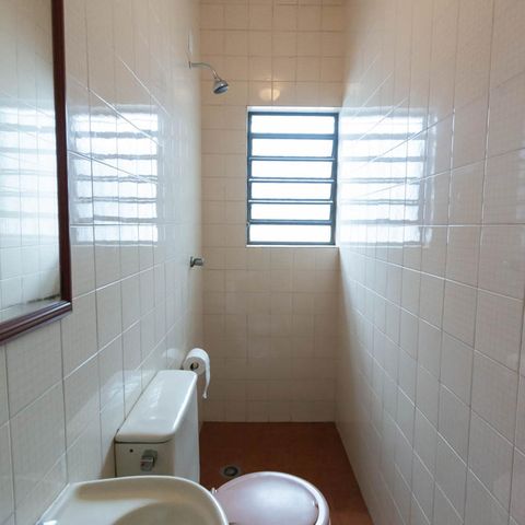 Casa à venda com 180m², 3 quartos e 3 vagasBanheiro Social 2