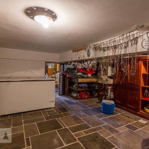 Casa para alugar com 850m², 4 quartos e 6 vagasDepósito