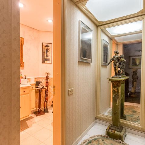 Casa para alugar com 850m², 4 quartos e 6 vagasLavabo