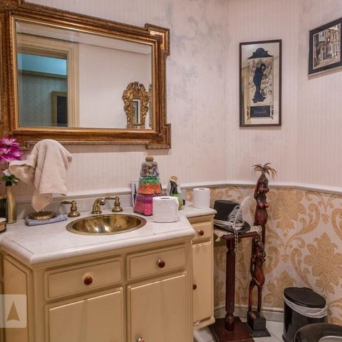 Casa para alugar com 850m², 4 quartos e 6 vagasLavabo