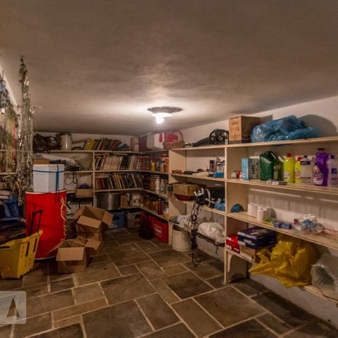 Casa para alugar com 850m², 4 quartos e 6 vagasDepósito