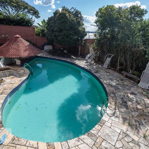 Casa para alugar com 850m², 4 quartos e 6 vagasPiscina