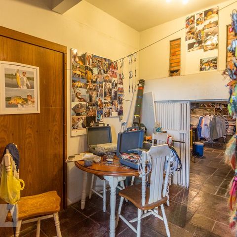 Casa para alugar com 850m², 4 quartos e 6 vagasÁrea de serviço