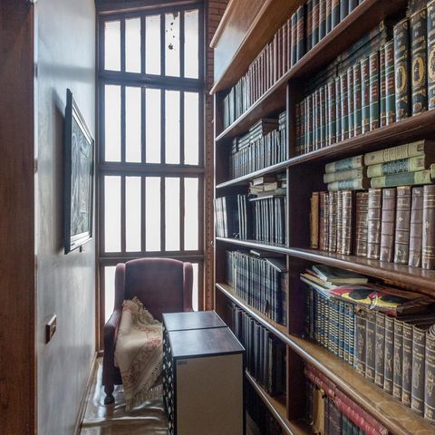 Casa para alugar com 850m², 4 quartos e 6 vagasCorredor