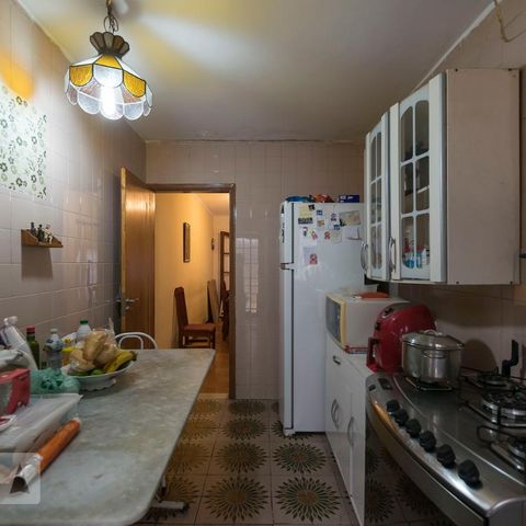 Casa à venda com 350m², 3 quartos e 2 vagasCozinha